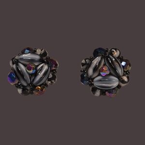 Shiaparelli Vintage Glass Beads Clip On Earrings